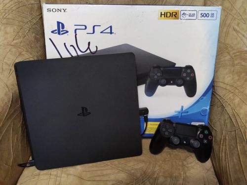 Подробнее о "Sony Playstation 4 Slim 500 Gb  + 17 Игр"