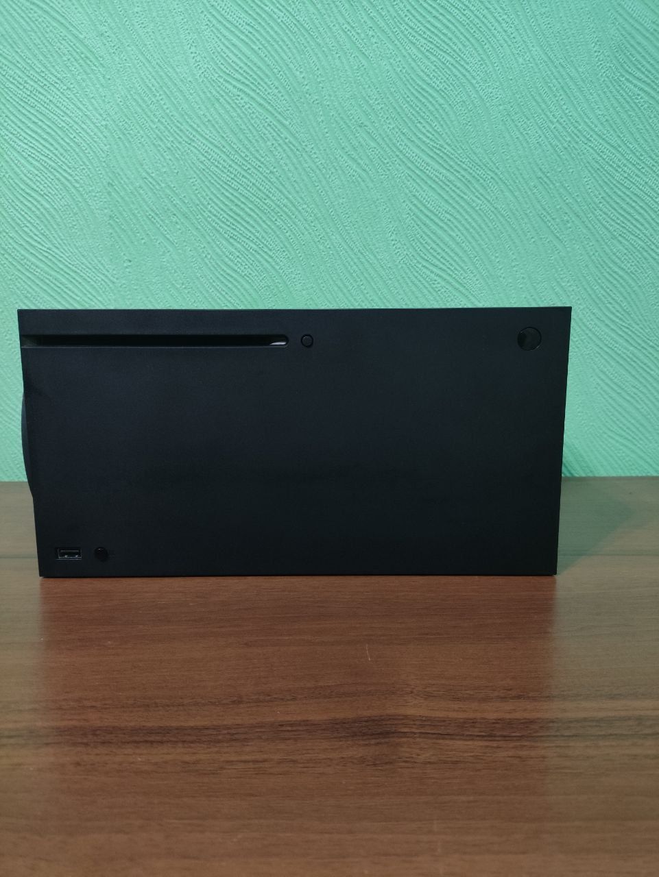 Подробнее о "Продам Xbox seria X 1tb"